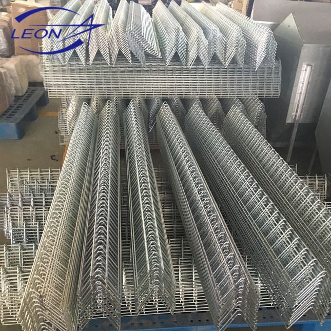 Breeder feeding trough